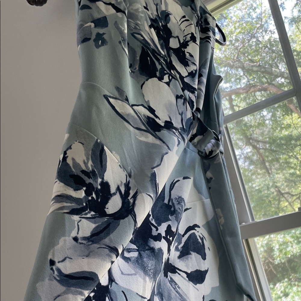 Enfocus Studio Floral Midi Dress‎ - Blue and White - Picture 11 of 13